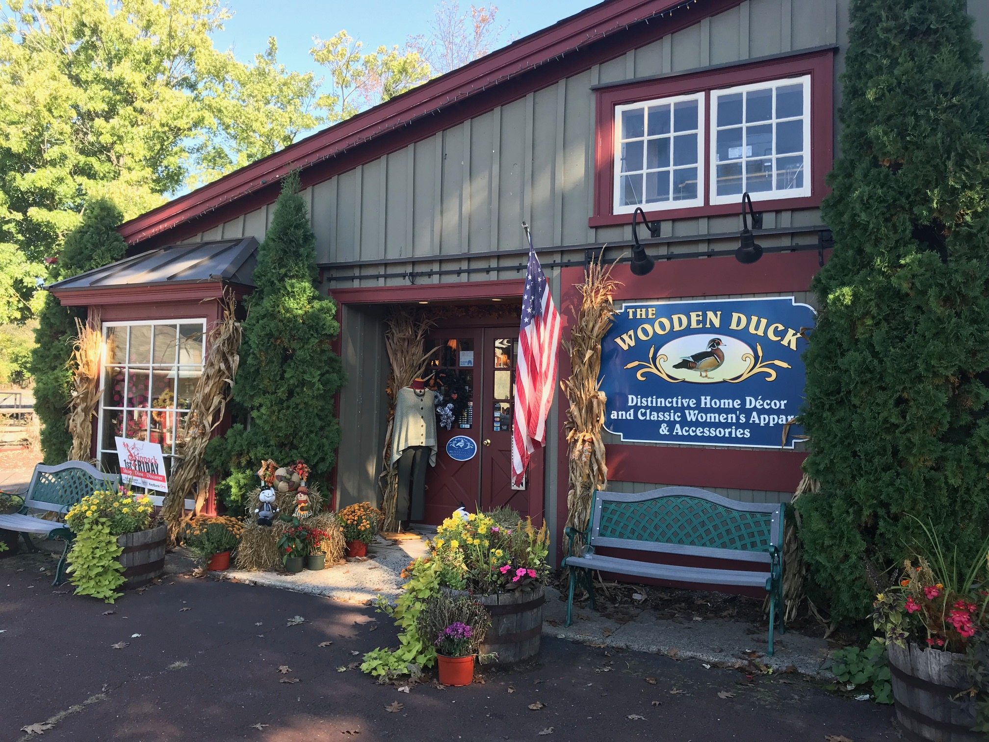 Wooden Duck Shop