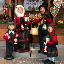 Byers' Choice - Christmas Market Collection Carolers